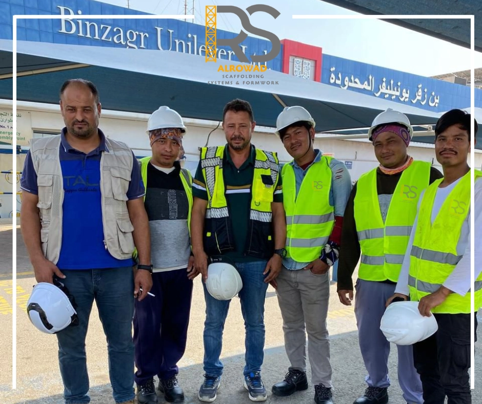 فريق عمل سقالات الرواد